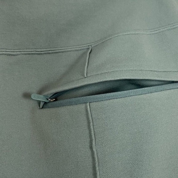 Athleta Eastbound ponte pant - Picture 5 of 7